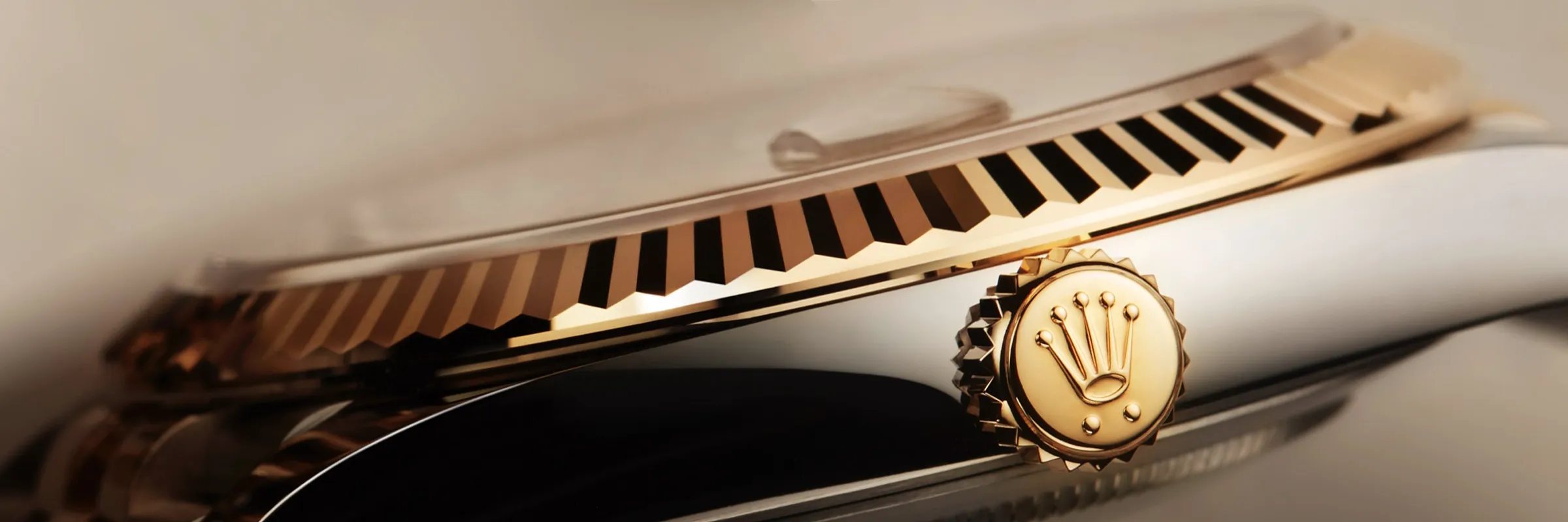 discover-rolex-watches-m126333_0010_1802jva_002-landscape.jpg.webp