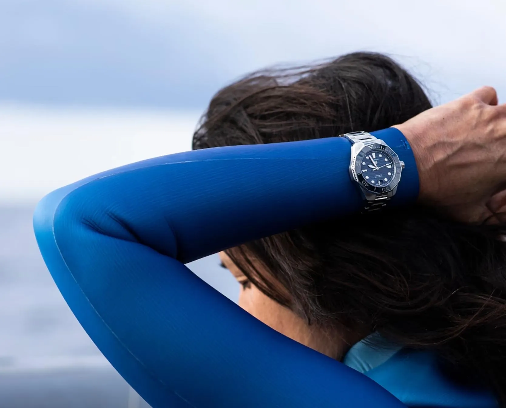 image 1 aquaracer.webp