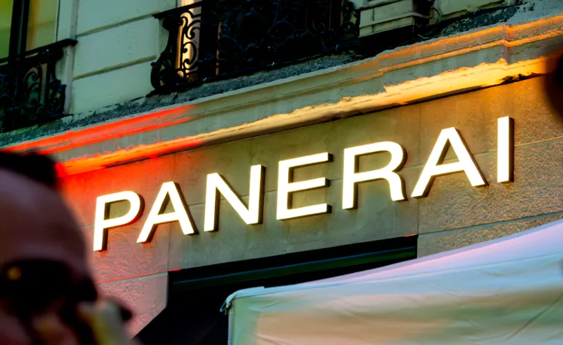 hp panerai desktop2.webp