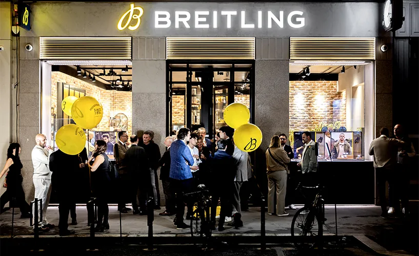 cover article BREITLING deskt.webp